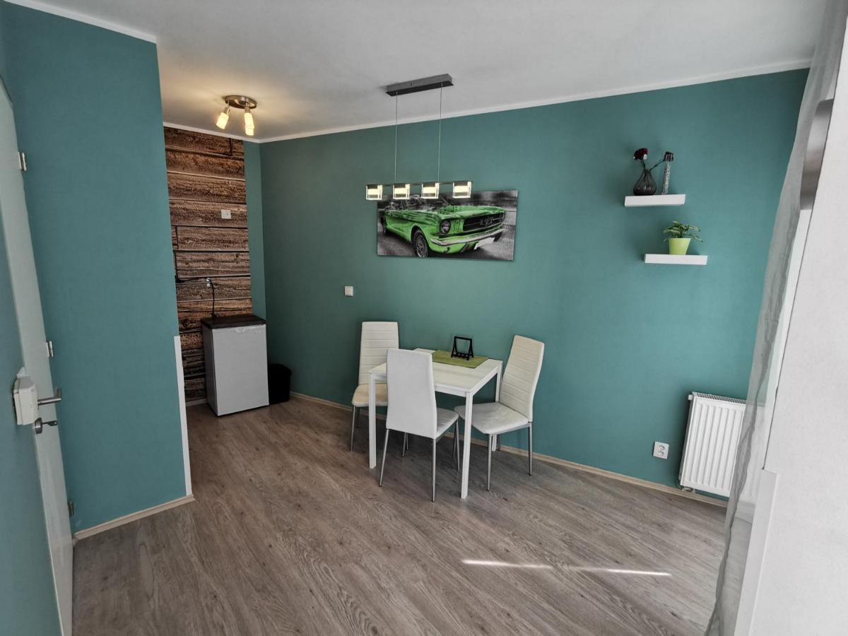 Apartman Mustang Klinovec Loučná pod Klínovcem エクステリア 写真