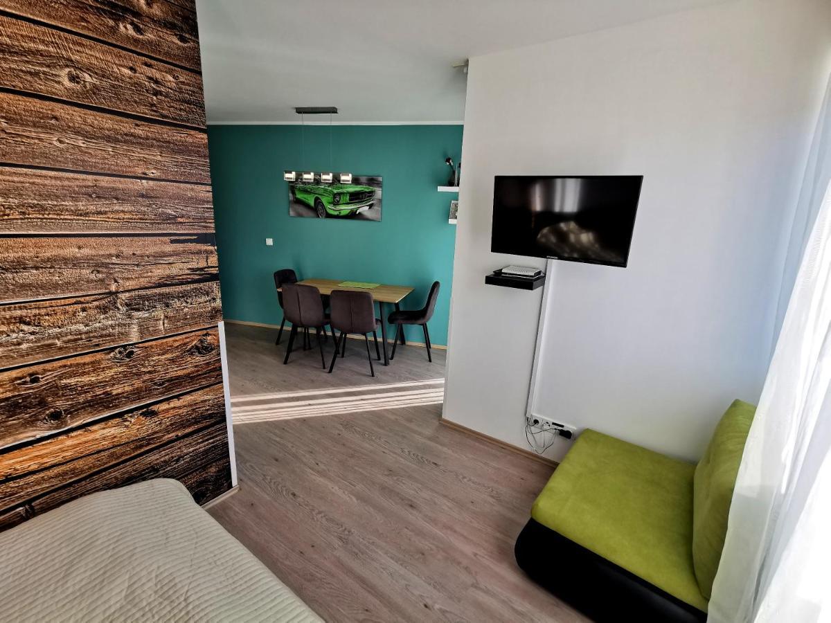 Apartman Mustang Klinovec Loučná pod Klínovcem エクステリア 写真